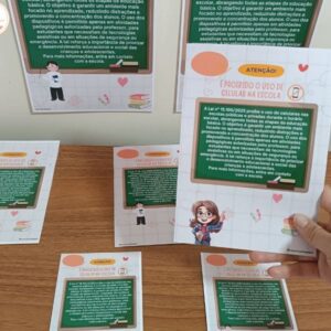 Comunicado: Uso de Celulares na Escola